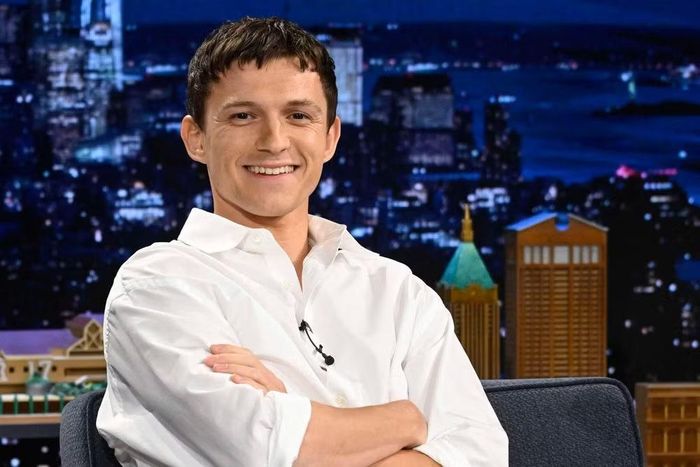Tom Holland chia sẻ kỷ niệm với Erling Haaland trên chương trình.