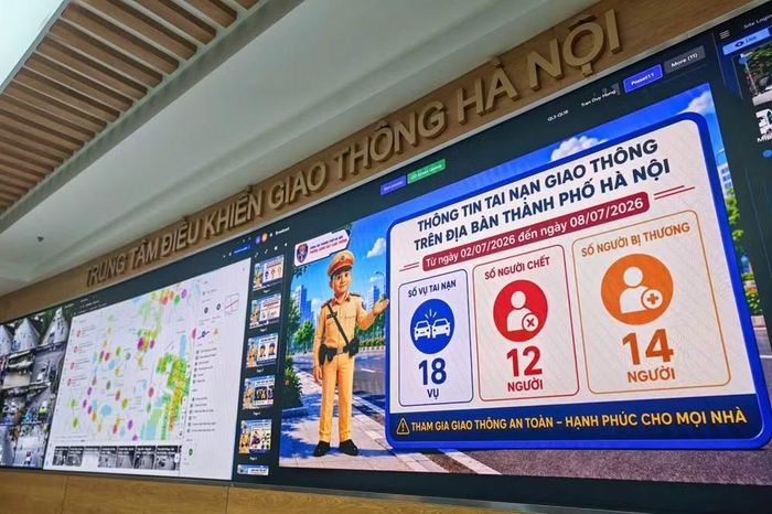 Ngoài thời gian cao điểm, các màn hình LED sẽ được sử dụng để tuyên truyền, phổ biến kiến thức về trật tự, an toàn giao thông, các quy định của pháp luật và cập nhật mức xử phạt đối với những hành vi vi phạm, góp phần nâng cao ý thức chấp hành của người tham gia giao thông
