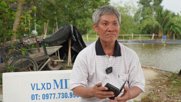 Ông Huỳnh Văn Nhỏ (58 tuổi) là em trai của liệt sĩ Huỳnh Văn Quên xúc động chia sẻ mong muốn sớm có kết quả ADN để đón liệt sĩ trở về an táng tại quê nhà. Ảnh: A.Tú