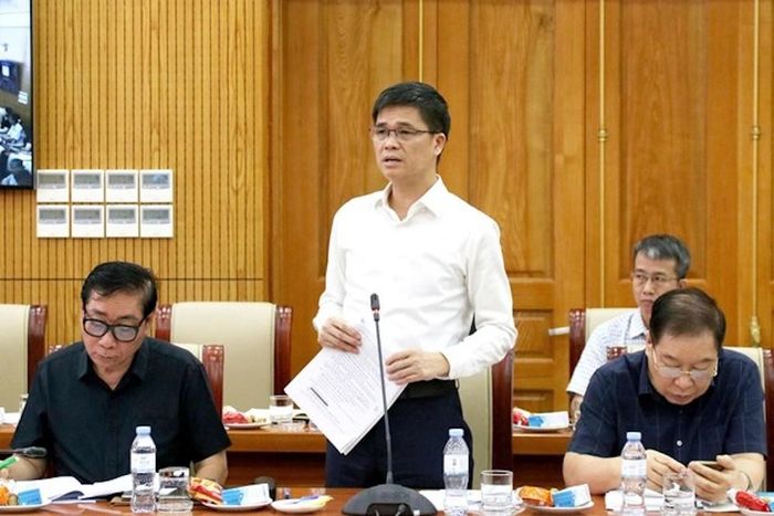 Ông Ngọ Duy Hiểu, Phó Chủ tịch Thường trực Tổng Liên đoàn Lao động Việt Nam phát biểu