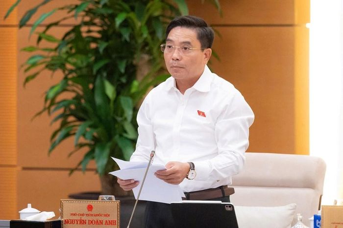 Thượng tướng Nguyễn Doãn Anh, Phó Chủ tịch Quốc hội phát biểu kết luận nội dung thảo luận