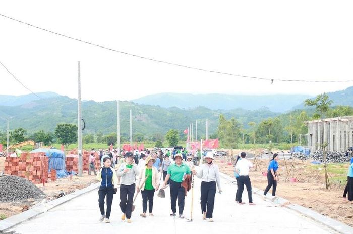 Khu tái định cư Ia Hiao được kỳ vọng trở thành miền đất bình yên, nơi người dân vững tâm phát triển kinh tế, xây dựng cuộc sống ấm no