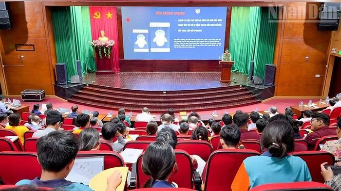 Quang cảnh hội thảo.