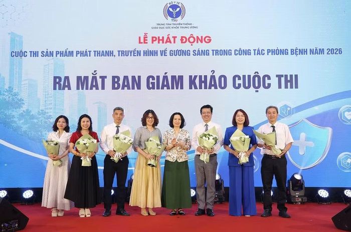 Ban giám khảo cuộc thi.