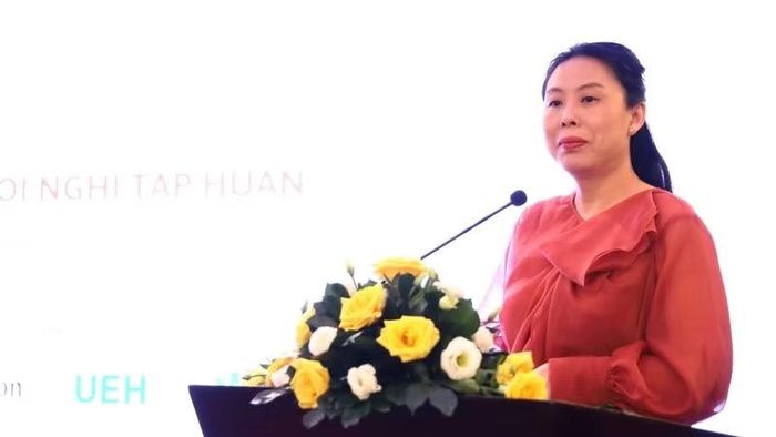 Bà Hồ Thị Quyên, Phó Giám đốc Trung tâm Xúc tiến Thương mại và Đầu tư Thành phố Hồ Chí Minh, phát biểu tại sự kiện.