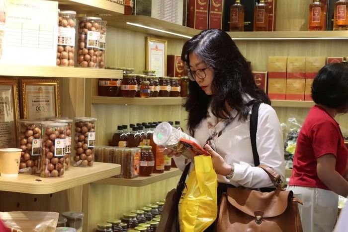 Đây là hoạt động thiết thực nhằm cụ thể hóa các giải pháp phát triển thị trường trong nước, tăng cường kết nối cung-cầu, thúc đẩy tiêu dùng hàng Việt theo tinh thần Nghị quyết số 88/NQ-CP của Chính phủ.
