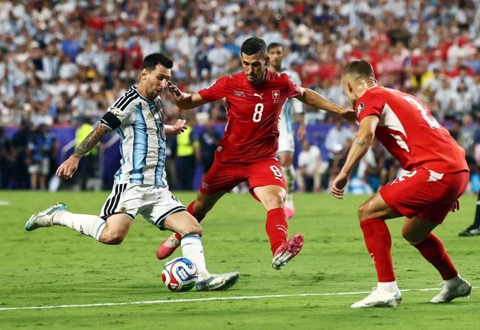 Khán giả thế giới dõi theo những bước đi bộ của Lionel Messi tại World Cup 2026.