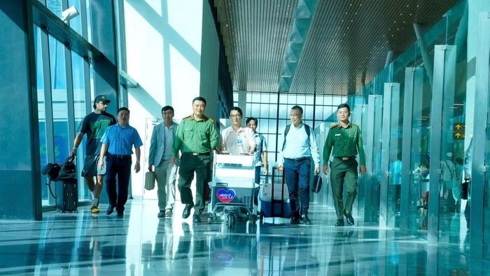 Trái tim hiến nhanh chóng được vận chuyển về Thành phố Hồ Chí Minh.