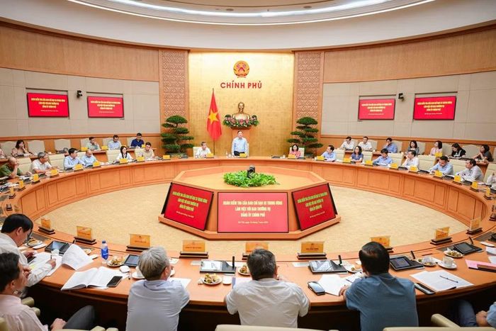 Các đại biểu tham dự buổi làm việc. (Ảnh: BẢO LONG)