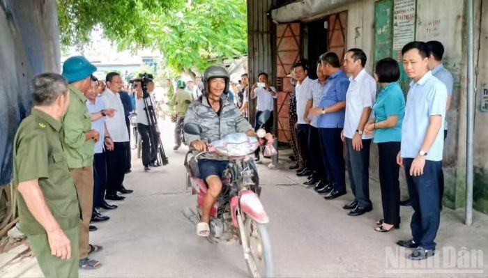 Bắt đầu từ 15 giờ chiều nay, người dân thoải mái lưu thông qua cầu Đún.