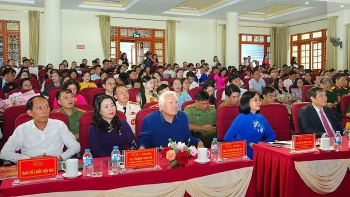 Các thí sinh tham gia Hội thi Báo cáo viên, tuyên truyền viên giỏi khu vực I đều là những báo cáo viên, tuyên truyền viên tiêu biểu, được lựa chọn kỹ lưỡng.