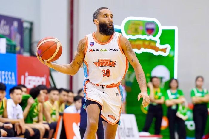 Brandon Wood sắm vai chủ lực của Danang Dragons.