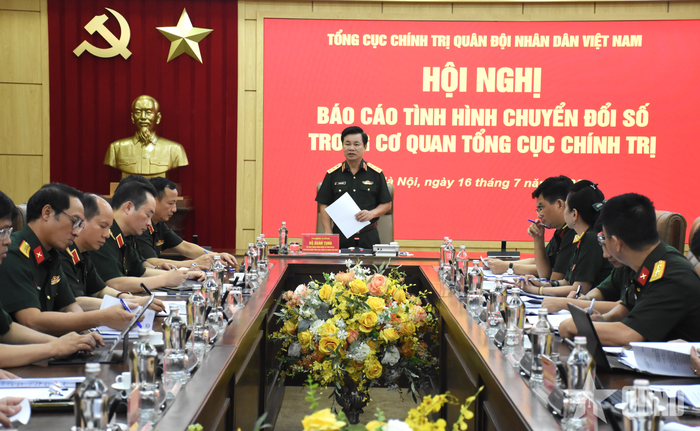 Thượng tướng Đỗ Xuân Tụng phát biểu kết luận hội nghị.