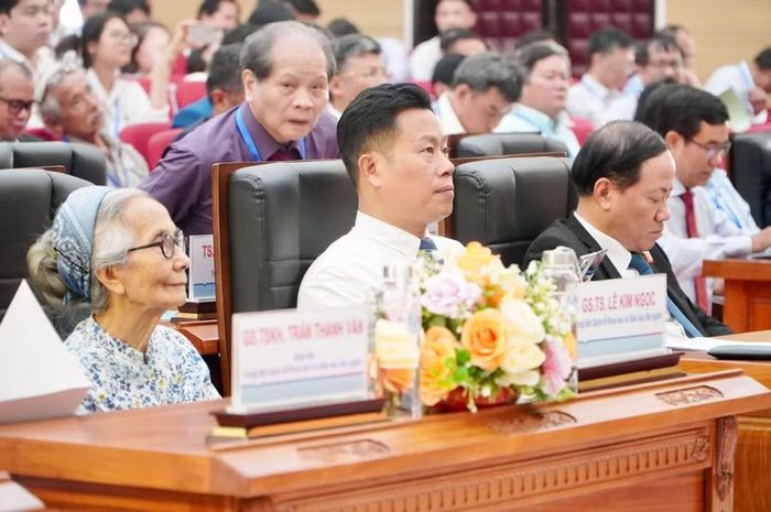Thứ trưởng Lê Quân dự Hội nghị khoa học và Triển lãm Quốc tế về Điều khiển và Tự động hóa lần thứ 8 tại Gia Lai.