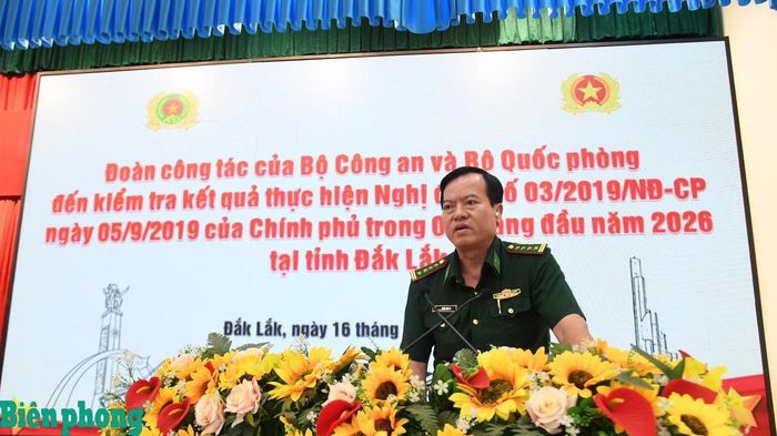 Đại tá Trần Văn Le, Phó Tham mưu trưởng Bộ đội Biên phòng phát biểu tại buổi làm việc. Ảnh: Ngọc Lân