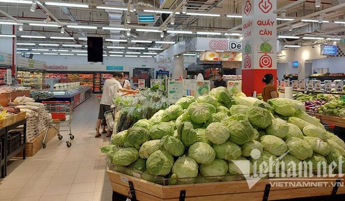 Cơ quan chức năng sẽ siết quản lý an toàn thực phẩm theo chuỗi cung ứng khép kín. Ảnh: Phạm Thanh 