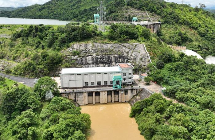 Nhà máy Thủy điện Buôn Tua Srah