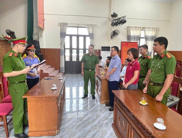 Các bị can trong vụ án. Ảnh: CACC
