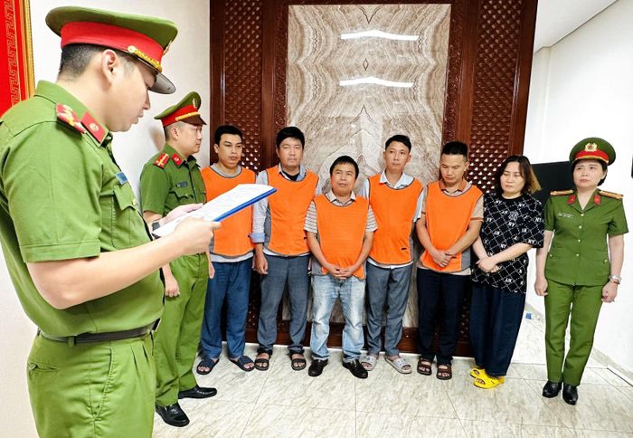 Các đối tượng bị khởi tố. Ảnh: CACC