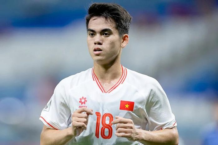 Văn Khang lỡ hẹn với ASEAN Cup 2026.