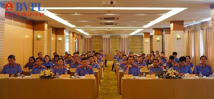Toàn cảnh hội nghị.