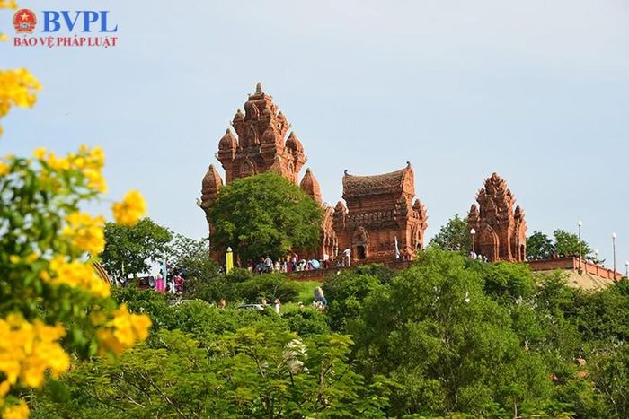  Tháp Pô Klong Grai, phường Đô Vinh, Khánh Hòa. Ảnh: NH.