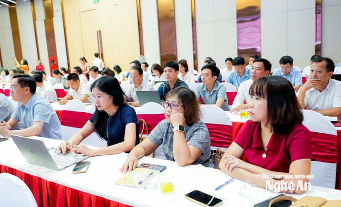 Các đại biểu tham dự hội nghị. Ảnh: Phạm Bằng