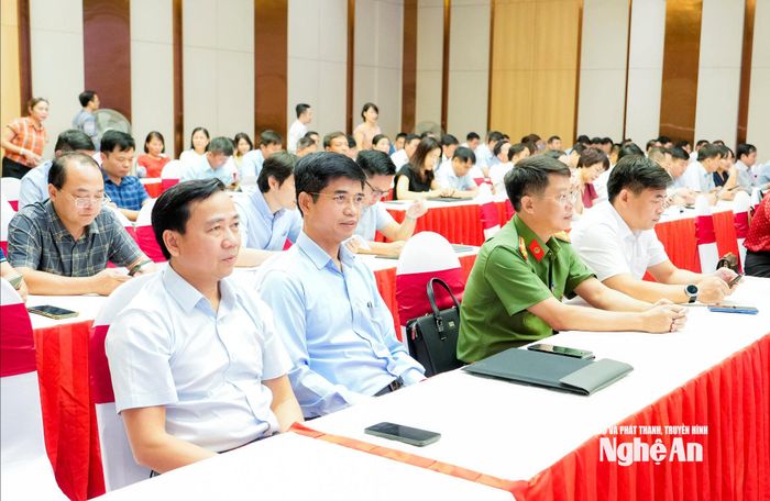 Các đại biểu tham dự hội nghị. Ảnh: Phạm Bằng