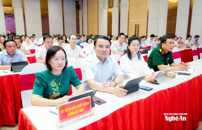 Các đại biểu tham dự hội nghị. Ảnh: Phạm Bằng