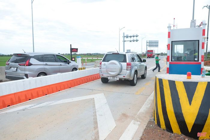 Bên cạnh đó, một số thẻ thu phí tự động bị lỗi, phương tiện đã đổi biển số nhưng chưa cập nhật thông tin.