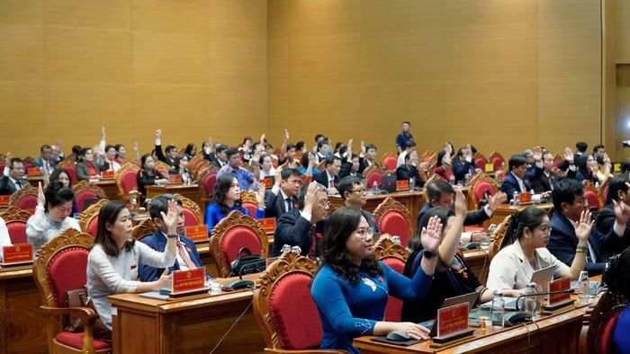 Kỳ họp thứ 5, HĐND tỉnh Gia Lai khóa XIII, nhiệm kỳ 2026-2031 thông qua 30 nghị quyết với sự thống nhất cao của các đại biểu. (Ảnh: Đình Quân/TTXVN)