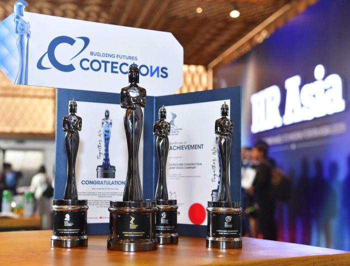 Kết quả khảo sát theo mô hình T.E.A.M, Coteccons đều đạt điểm cao hơn mặt bằng thị trường và cao hơn số điểm của năm trước đó.