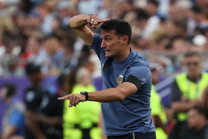 HLV Lionel Scaloni. Ảnh: AFP/TTXVN