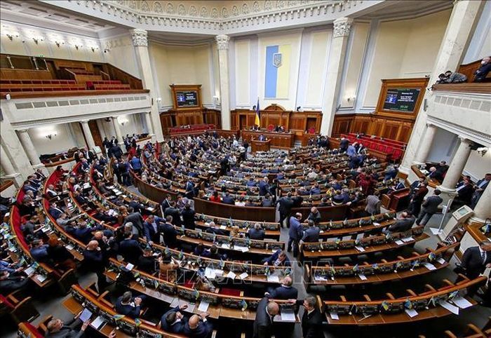 Toàn cảnh một phiên họp Quốc hội Ukraine ở Kiev. Ảnh tư liệu: AFP/TTXVN