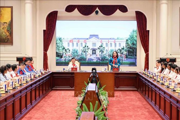 Phó Chủ tịch nước Võ Thị Ánh Xuân phát biểu tại buổi gặp mặt. Ảnh: An Đăng/TTXVN