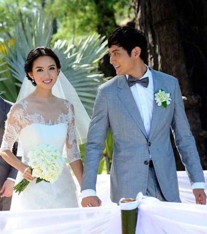 Cặp đôi tổ chức đám cưới sau 3 năm hẹn hò.
