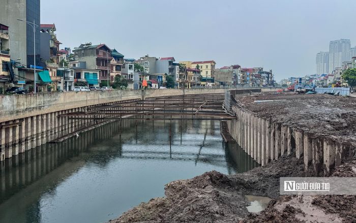 Lãnh đạo thành phố yêu cầu xử lý nghiêm các vi phạm lấn chiếm, xả thải trái phép, đồng thời hoàn thành kênh dẫn trước ngày 30/4 và các hạng mục cảnh quan trước ngày 30/6.