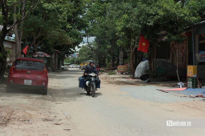 Đồng thời, dự án đã được UBND tỉnh Hà Tĩnh chấp thuận cho điều chỉnh, gia hạn thời gian đến tháng 10/2026, trong đó yêu cầu Ban Quản lý dự án đầu tư xây dựng công trình dân dụng và hạ tầng khu vực tỉnh Hà Tĩnh cần xây dựng đường găng tiến độ chi tiết để quản lý, tổ chức thực hiện đảm bảo hoàn thành dự án theo đúng thời gian gia hạn.