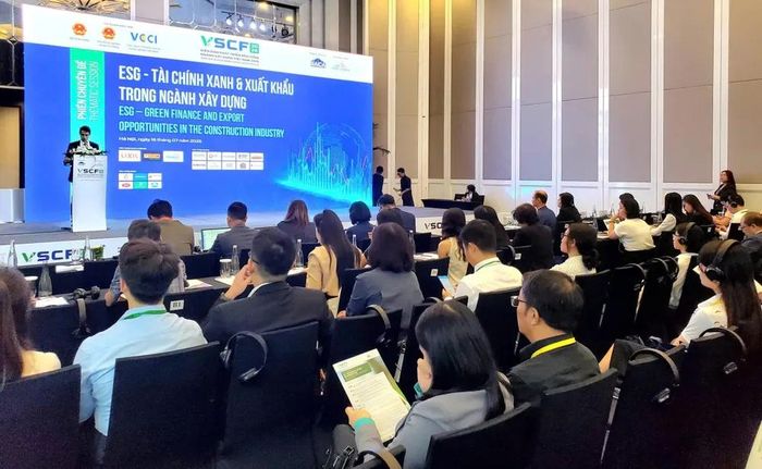 Quang cảnh sự kiện. Ảnh: HÀ NGUYỄN