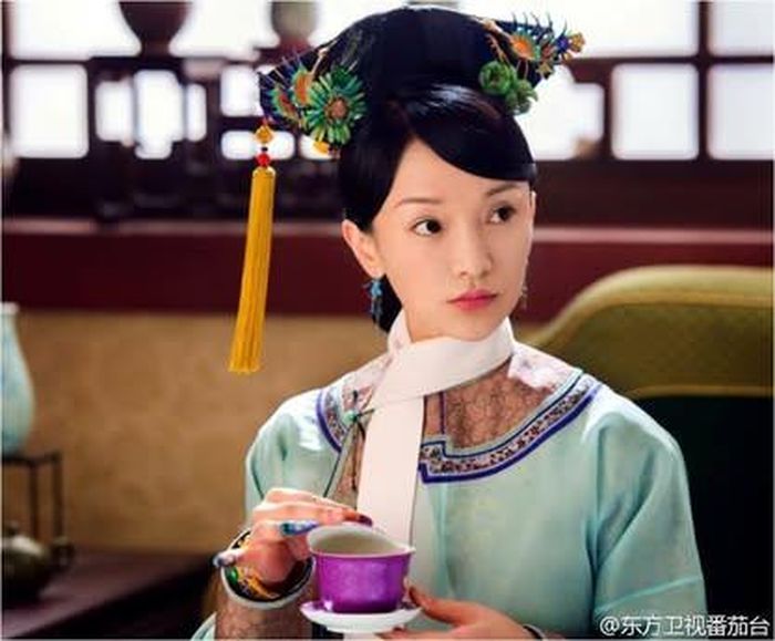 Vai Như Ý được xem là một trong những màn trình diễn ấn tượng nhất trong sự nghiệp của Châu Tấn. Ảnh: Weibo.
