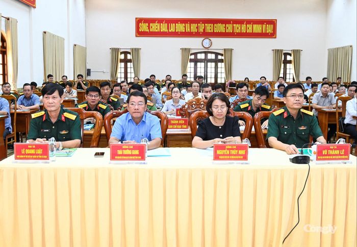 Quang cảnh đại biểu tham dự hội nghị.