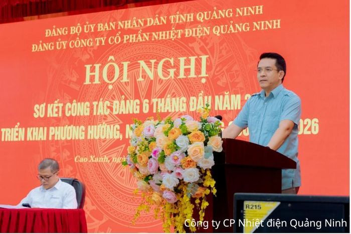 Đồng chí Vũ Ngọc Tuấn, Phó Bí thư Đảng ủy UBND tỉnh Quảng Ninh phát biểu chỉ đạo tại Hội nghị