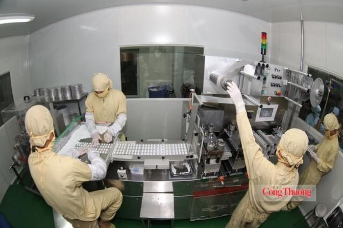 Với phương thức OEM, doanh nghiệp không phải trực tiếp đầu tư nhà xưởng, máy móc và dây chuyền sản xuất nhưng vẫn có thể sở hữu sản phẩm mang nhãn hiệu riêng, được sản xuất ở nước ngoài. Ảnh: Nguyệt Đức.