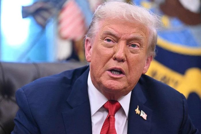 Tổng thống Mỹ Donald Trump tiếp tục gia tăng sức ép đối với Tehran. Ảnh: CCTV.