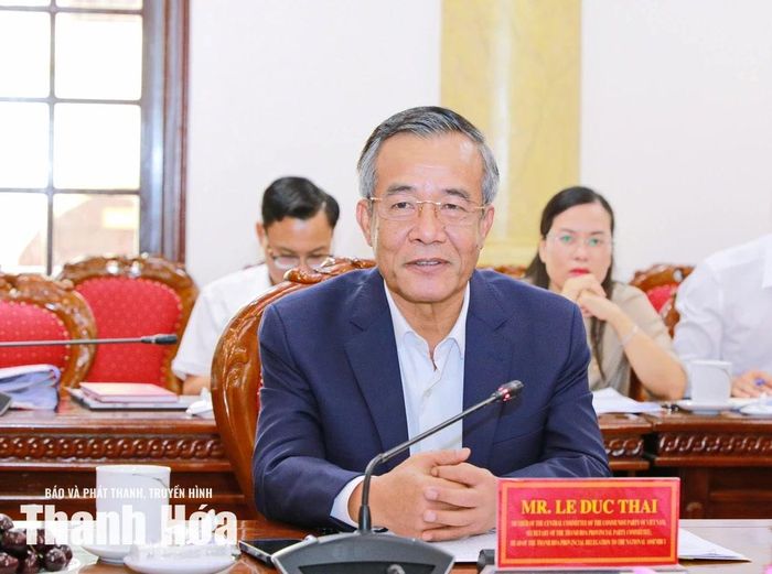 Bí thư Tỉnh ủy Lê Đức Thái phát biểu tại buổi làm việc.