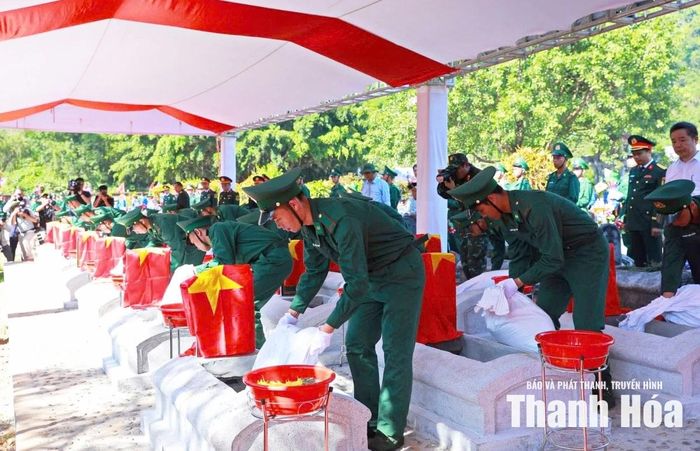 Thực hiện “Chiến dịch 500 ngày đêm đẩy mạnh thực hiện tìm kiếm, quy tập và xác định danh tính hài cốt liệt sĩ”, tỉnh Thanh Hóa đề ra mục tiêu tìm kiếm, quy tập 45 hài cốt liệt sĩ (trong nước là 12 hài cốt liệt sĩ, tại Lào là 33 hài cốt liệt sĩ); phấn đấu hoàn thành việc lấy mẫu toàn bộ 2.932 mộ liệt sĩ chưa xác định danh tính trước quý I/2027.