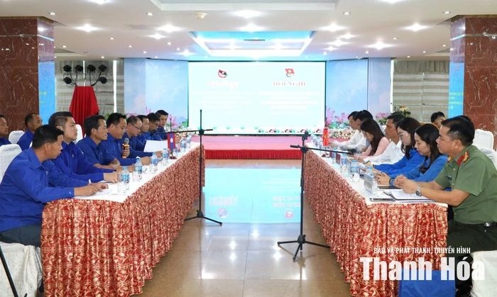 Toàn cảnh hội nghị.