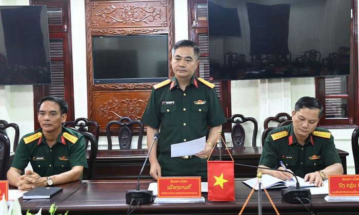  Đại tá Phương Nam Ký phát biểu tại buổi trao đổi học tập kinh nghiệm công tác dân vận. 