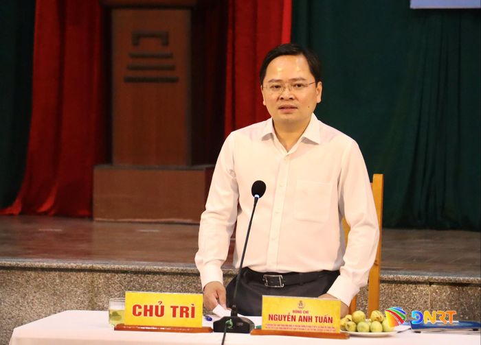 Chủ tịch Tổng Liên đoàn Lao động Việt Nam Nguyễn Anh Tuấn phát biểu tại buổi làm việc. Ảnh: QUỐC TUẤN