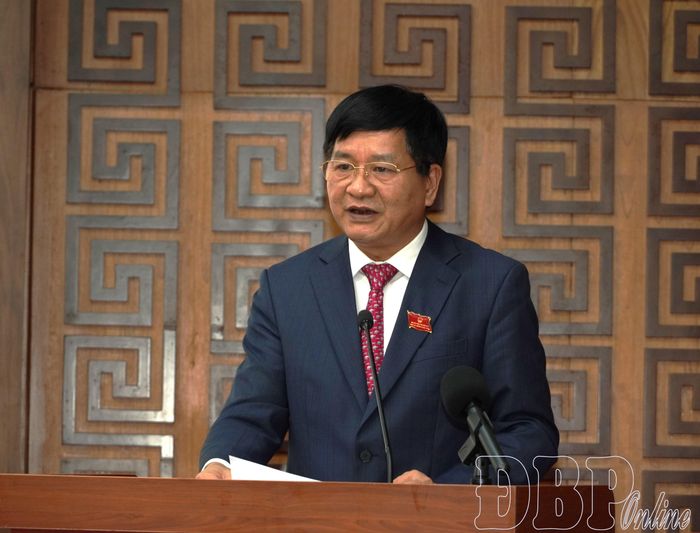 Đồng chí Lê Thành Đô, Phó Bí thư Thường trực Tỉnh ủy, Chủ tịch HĐND tỉnh phát biểu bế mạc kỳ họp.